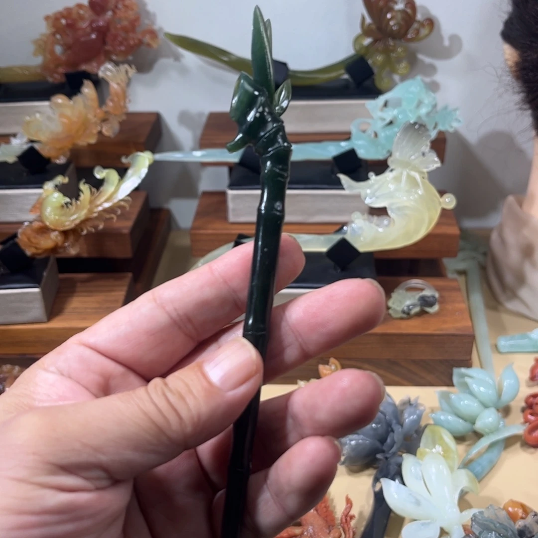 蛇纹石玉未镶嵌发簪