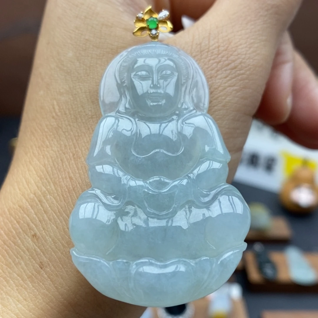 【闪购商品】颈饰18K金镶嵌翡翠63
