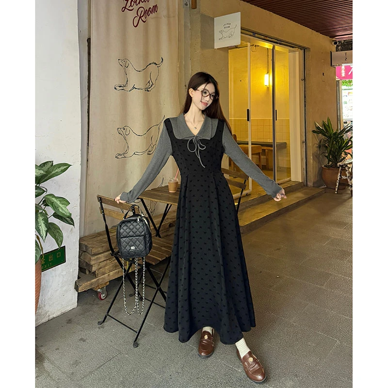 大码梨型身材法式假两件针织连衣裙女秋季赫本风小黑裙胖MM长裙子