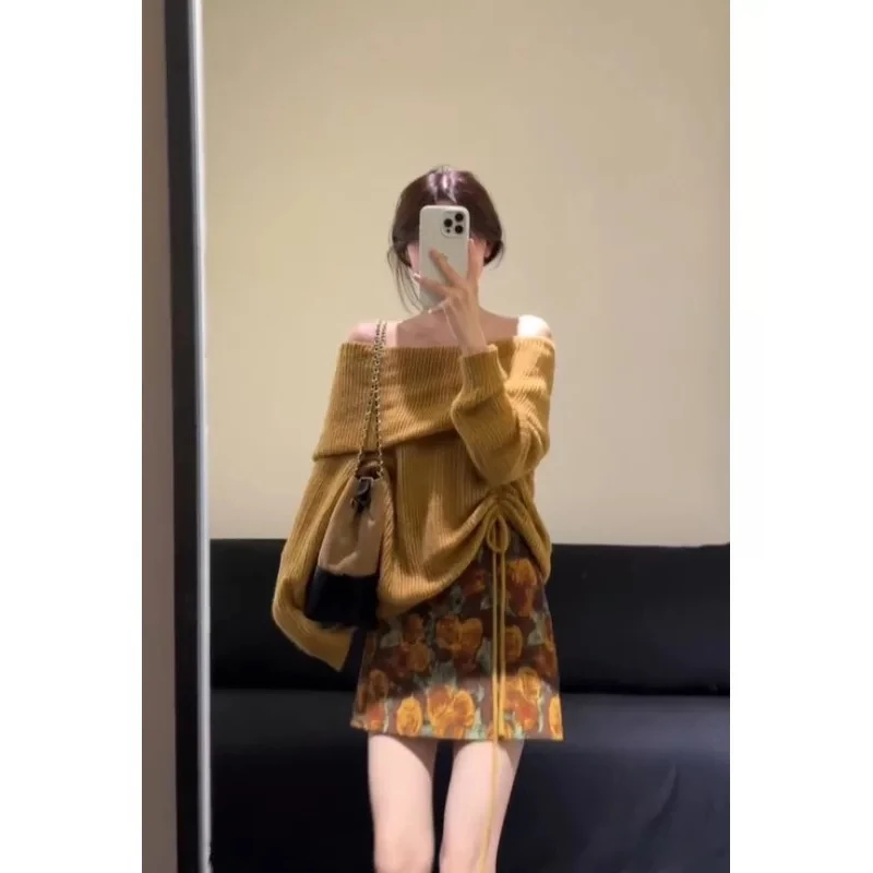 小个子穿搭一整套装2025秋季新款温柔气质露肩针织衫碎花半裙女装
