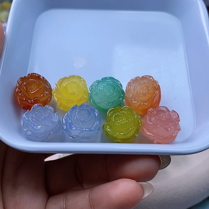 玛瑙/玉髓雕刻件未镶嵌呵*?