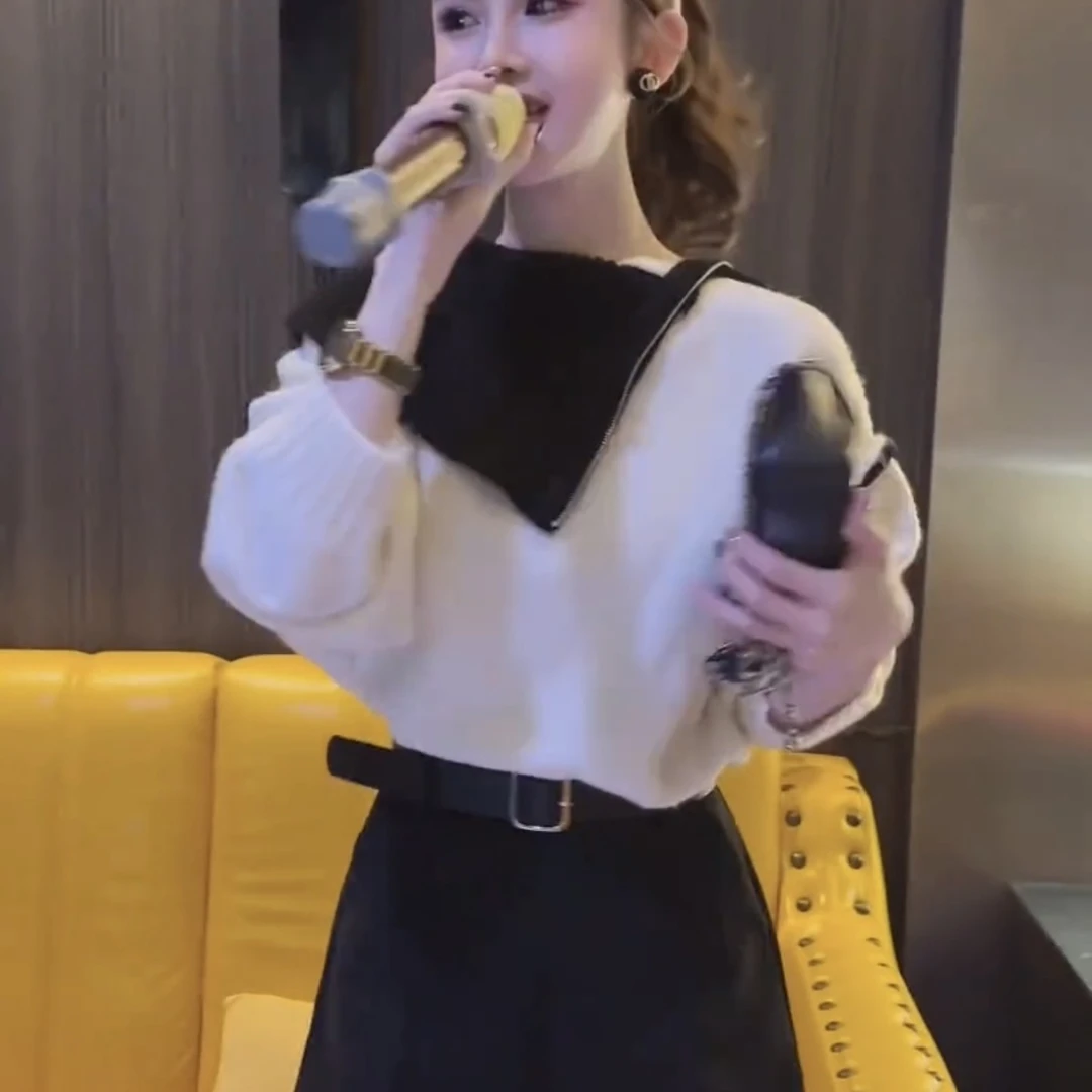 拉夏贝尔高级感大翻领灰色毛衣女秋季2025大码不规则拼色针织衫