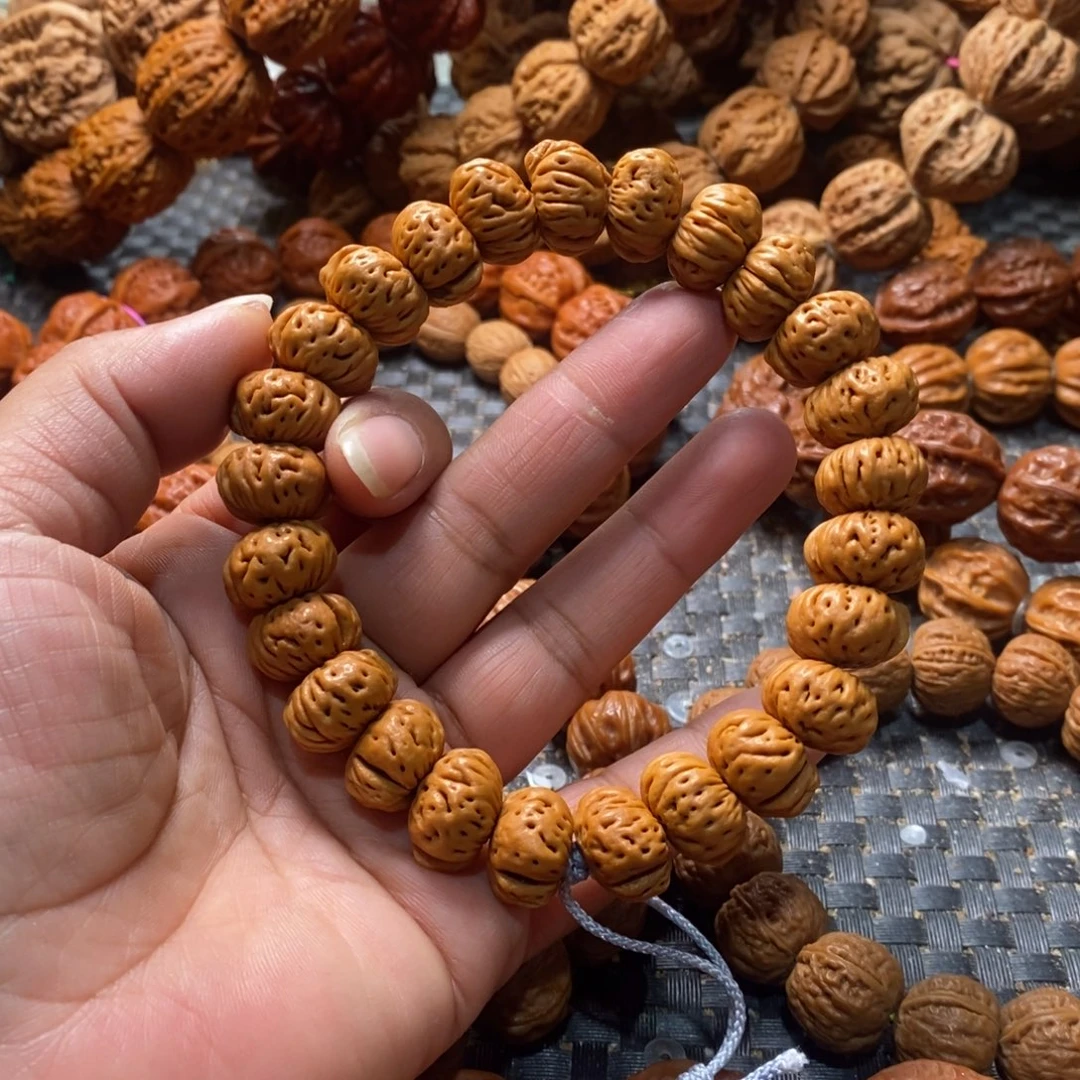 小***儿吊坠文玩核桃蟠桃核