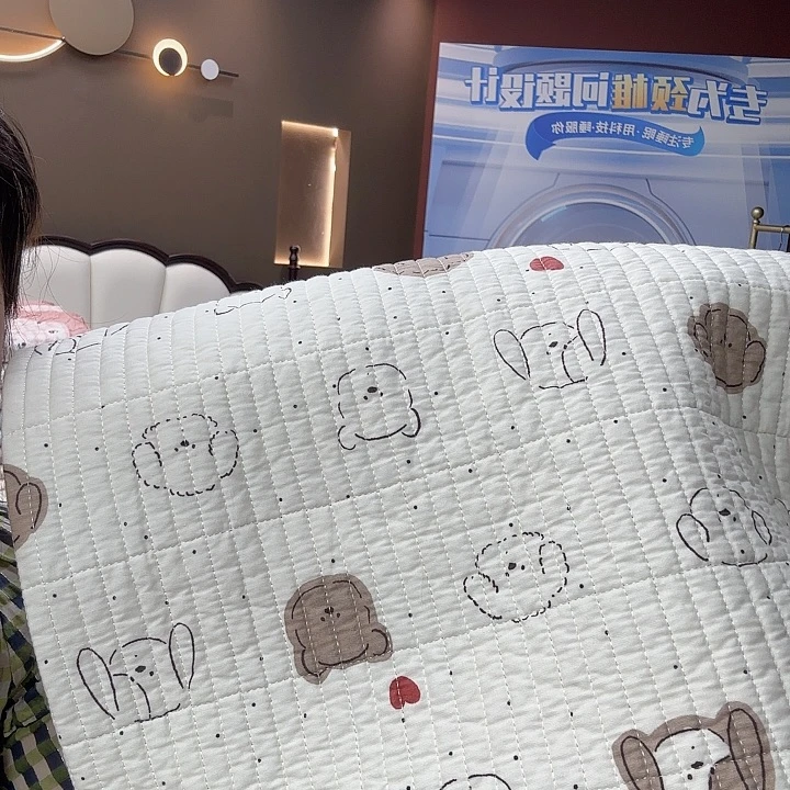 棉90×2米垫子白色小狗