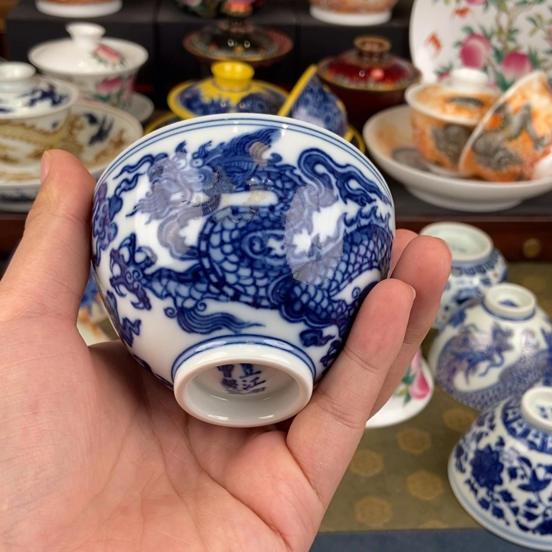 陶瓷艺术家的作品是一