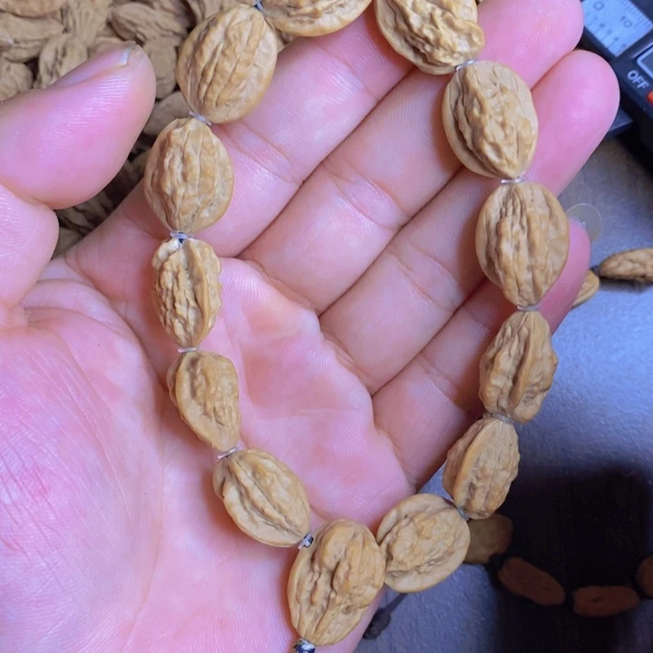 龙***湖文玩核桃吊坠文玩木质核桃手串