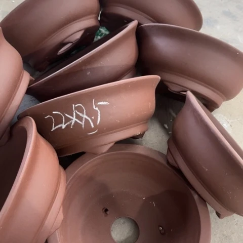 紫砂花盆100-9。  22.5-8