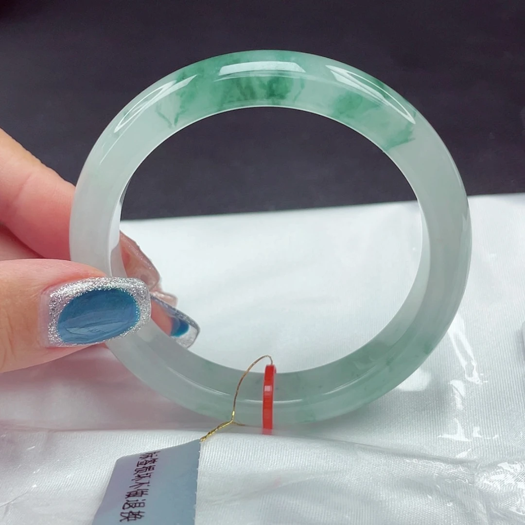 【闪购商品】未镶嵌手镯翡翠56圈995