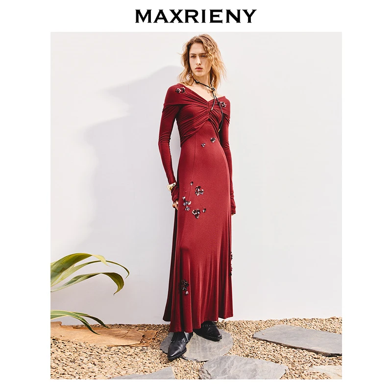 【主题纪念款】MAXRIENY酒红针织性感钉珠连衣裙秋新款气质感