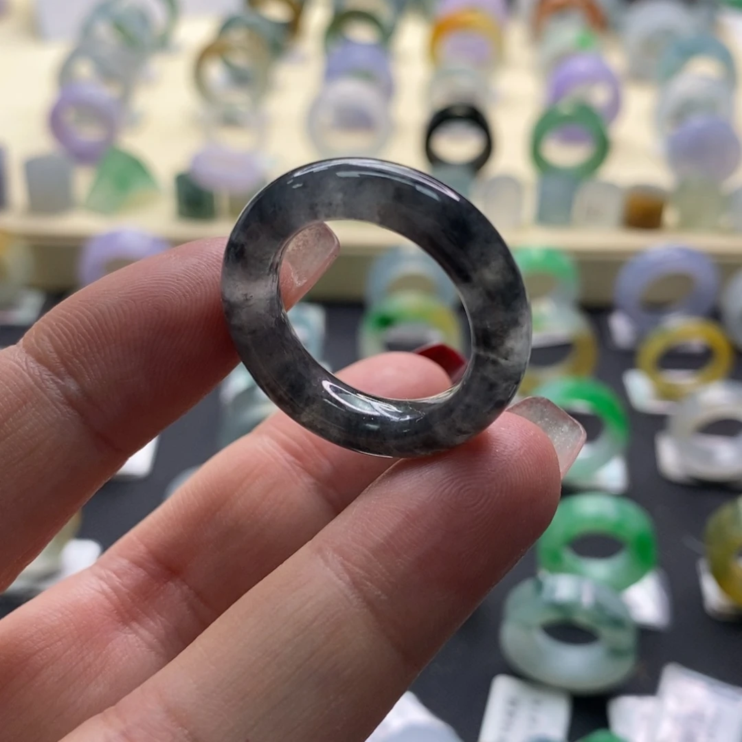 翡翠戒指未镶嵌翡翠戒指23