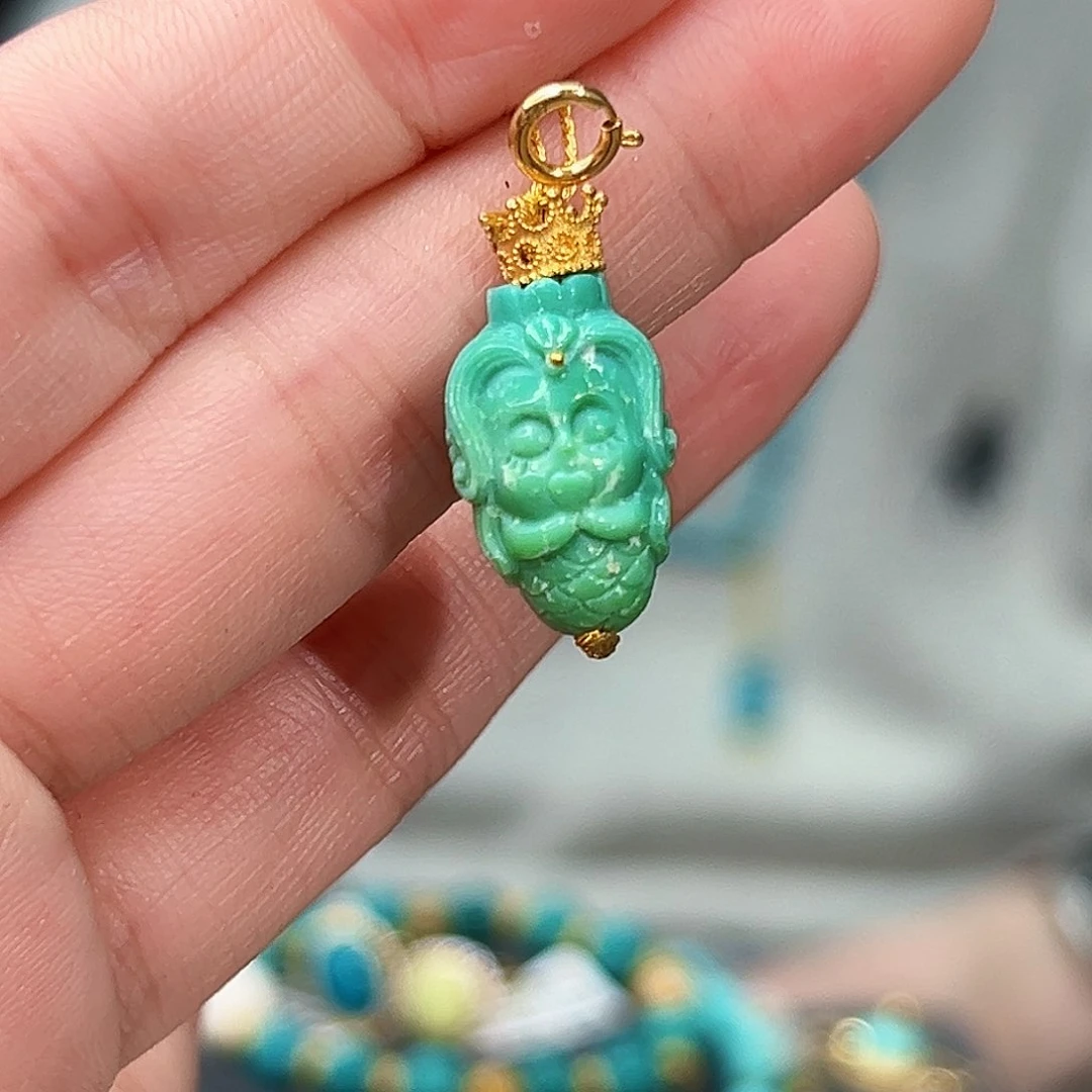 绿松石珠宝奇石18K金镶嵌