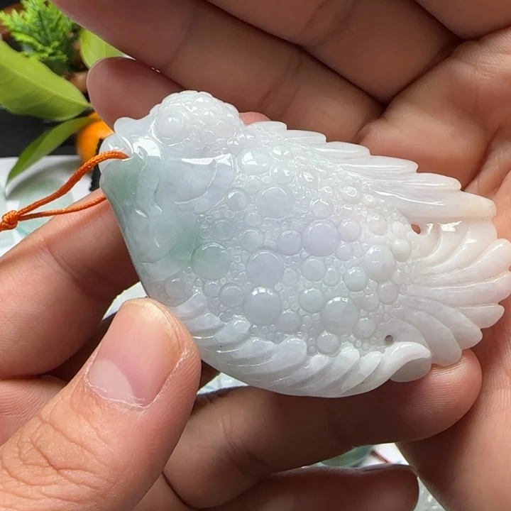 颈饰未镶嵌翡翠罗汉鱼