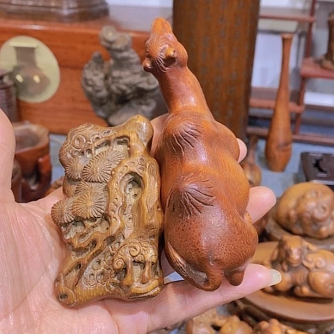 贡木孔**屏华彩木作摆件