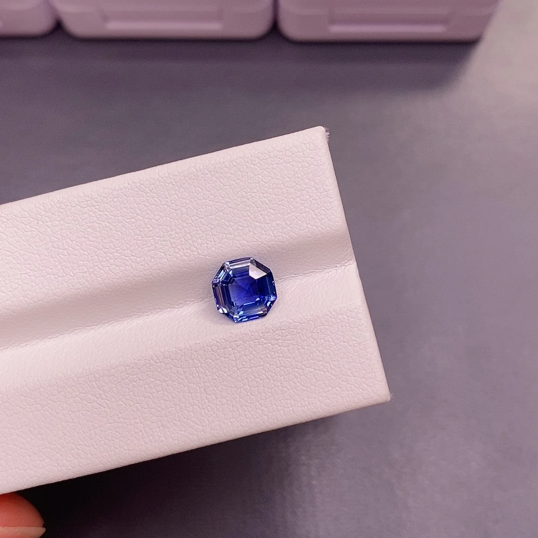裸石蓝宝石1.625克拉