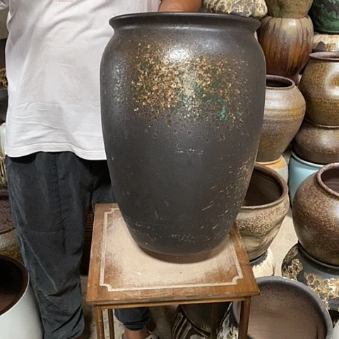 紫砂花盆口26高度41黑烟花