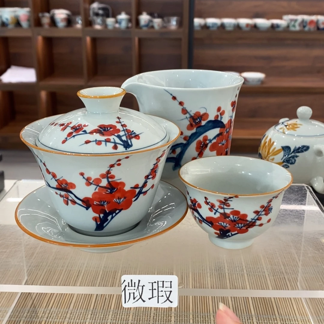 釉下手绘茶具微瑕