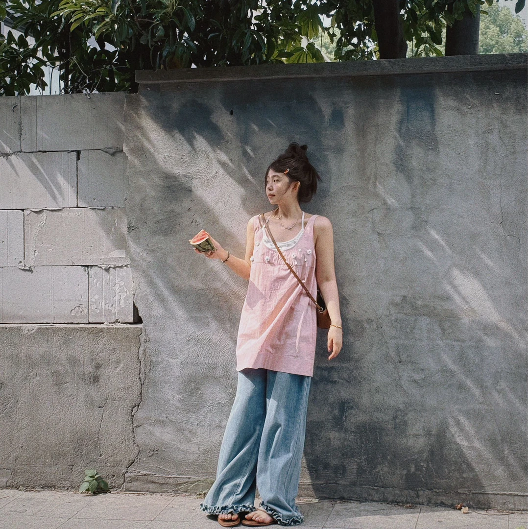 晶咕软软【夏日蝉鸣】宽松无袖拼接设计感胸前钉花假两件吊