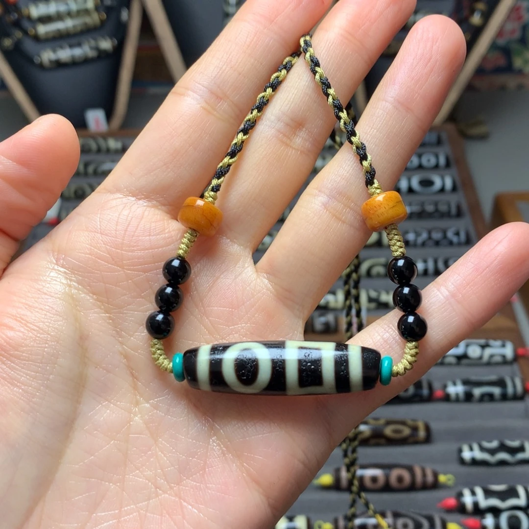 玛瑙/玉髓未镶嵌吊坠(赠链)