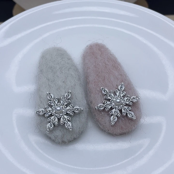 淡水珍珠银S925镶嵌颈饰