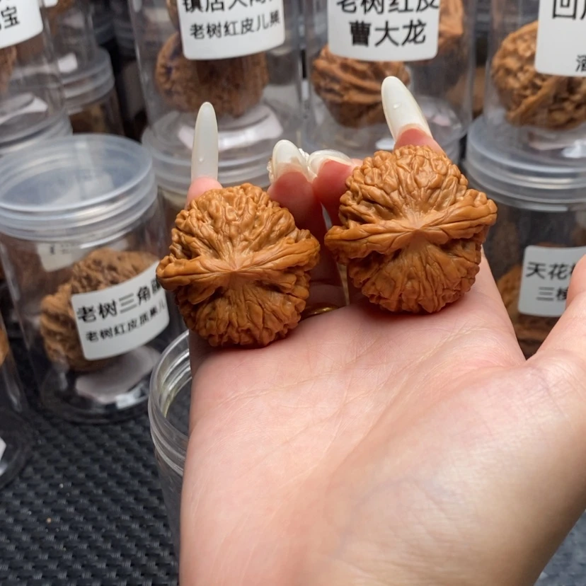 【闪购商品】核桃其他与***眠莲花。