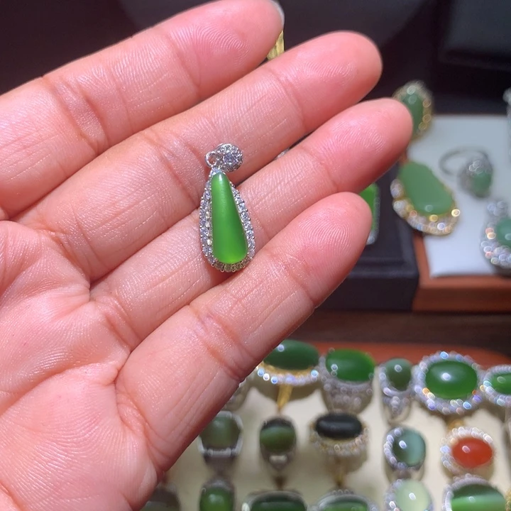 和田玉（碧玉）银S925镶嵌颈饰