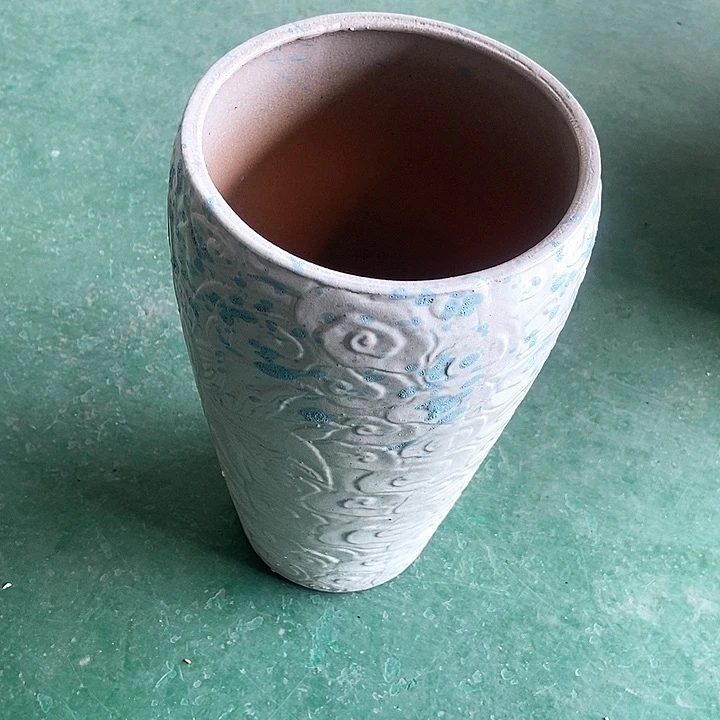 红陶口17。高29。。。