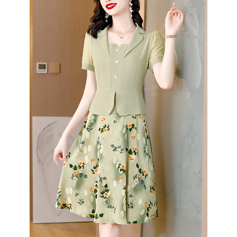 拼接假两件碎花连衣裙女装夏季新款妈妈显瘦洋气时髦减龄裙子