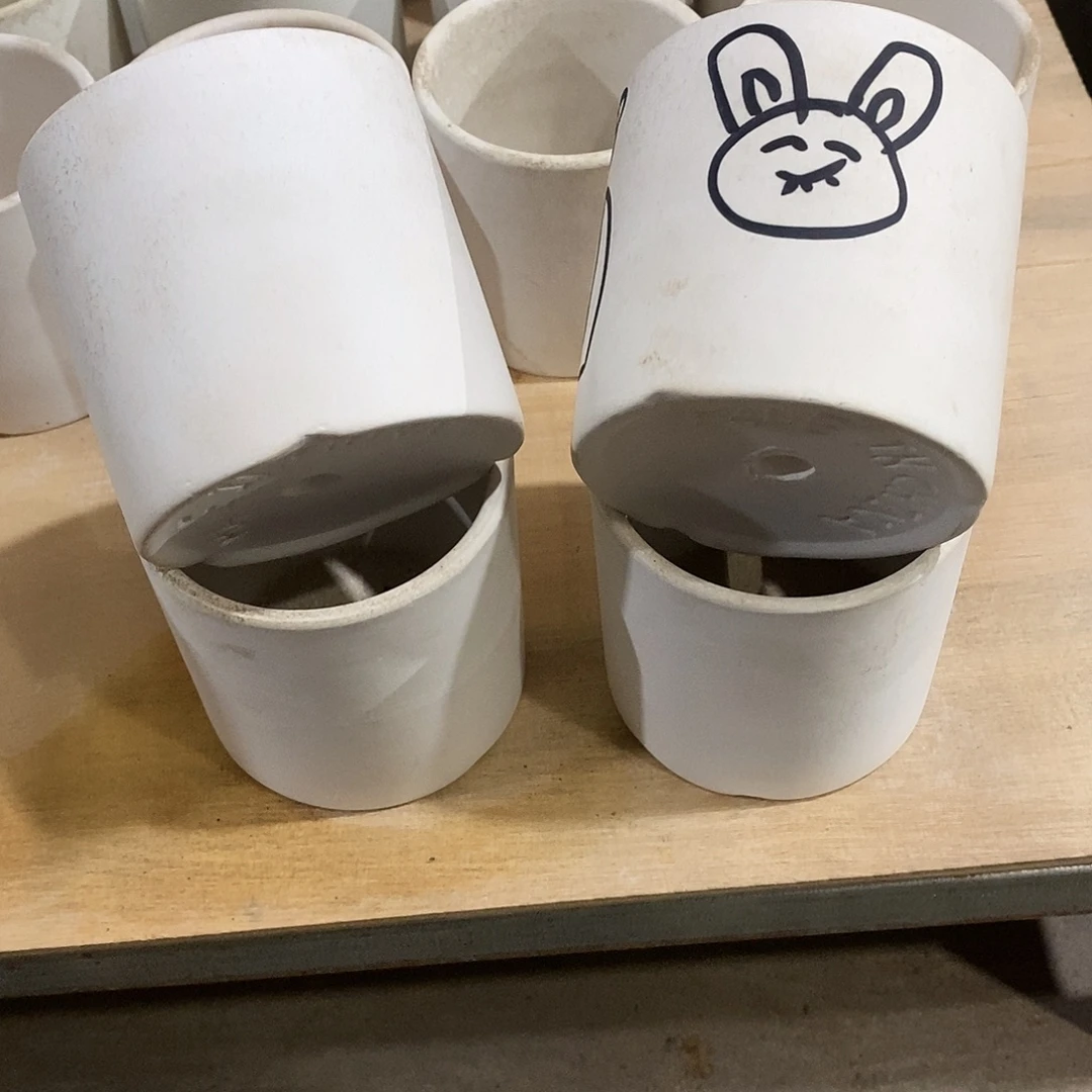 瑕疵白陶8×8-4