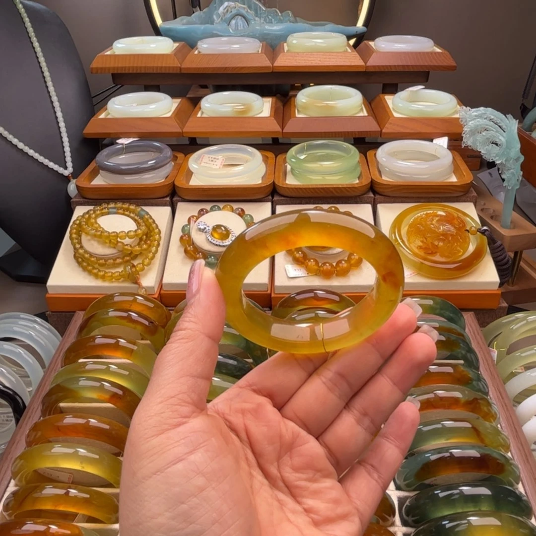 蛇纹石玉未镶嵌53-55