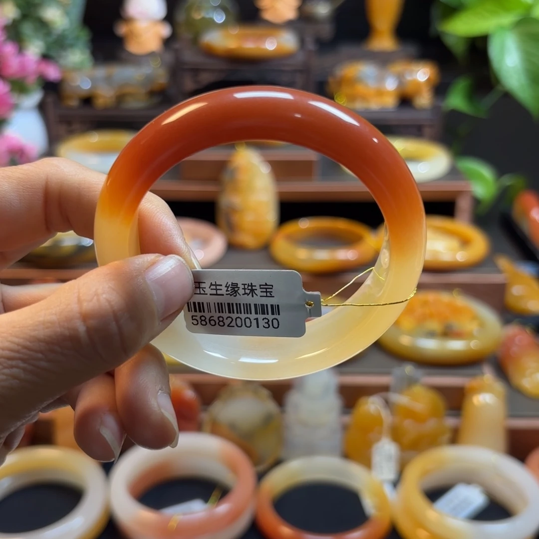 石英质玉（黄龙玉）未镶嵌手镯