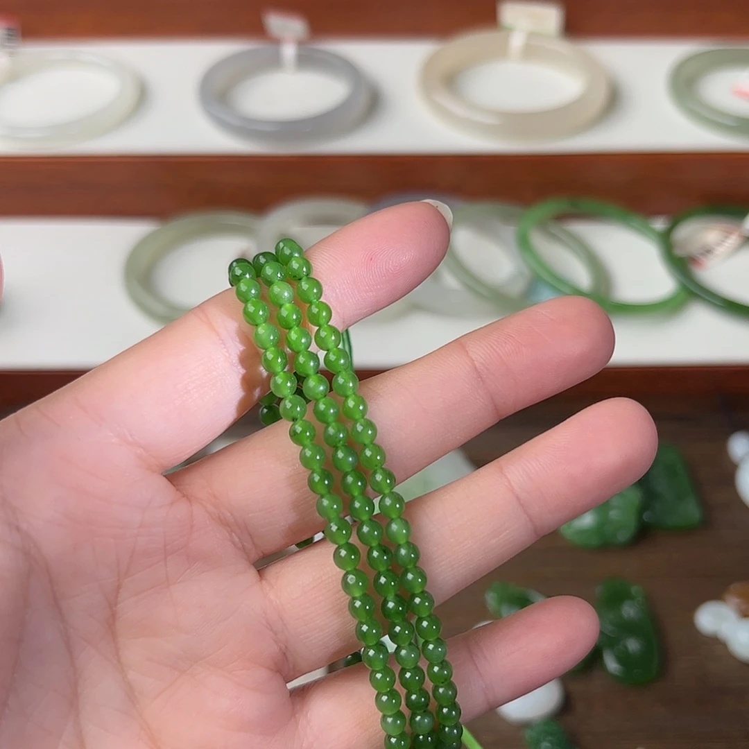 和田玉未镶嵌项链