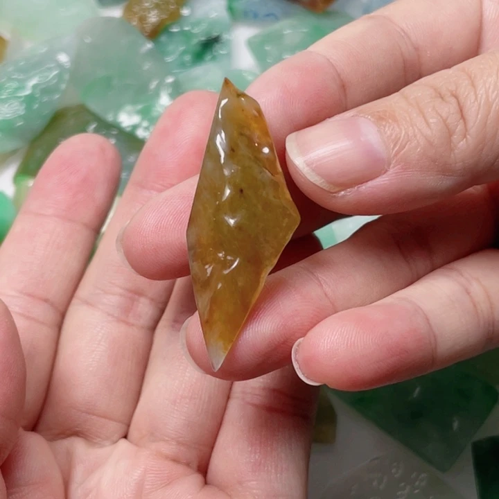 定制翡翠未镶嵌包工