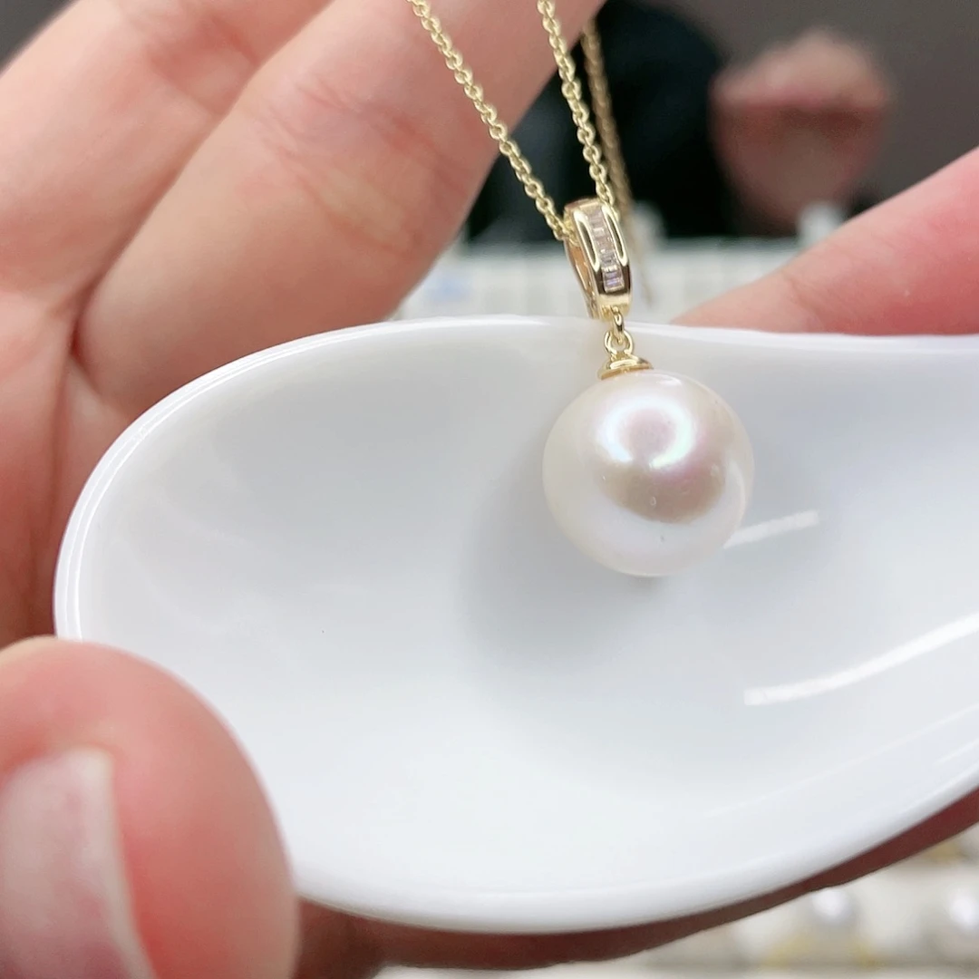 淡水珍珠吊坠(赠链)未镶嵌
