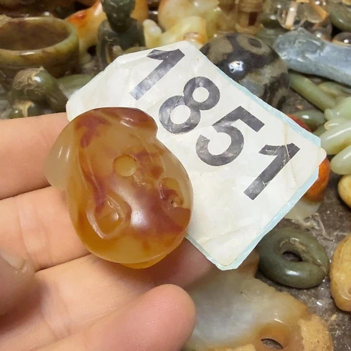 未镶嵌颈饰玛瑙/玉髓