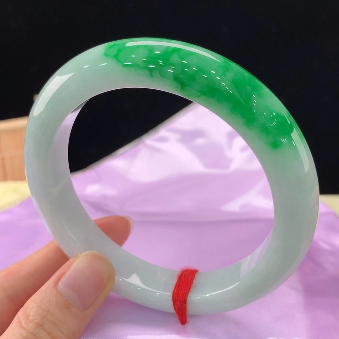 翡翠手镯未镶嵌111-0061