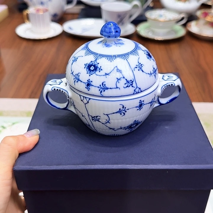 瓷片杯子杯子杯子水杯杯子水杯