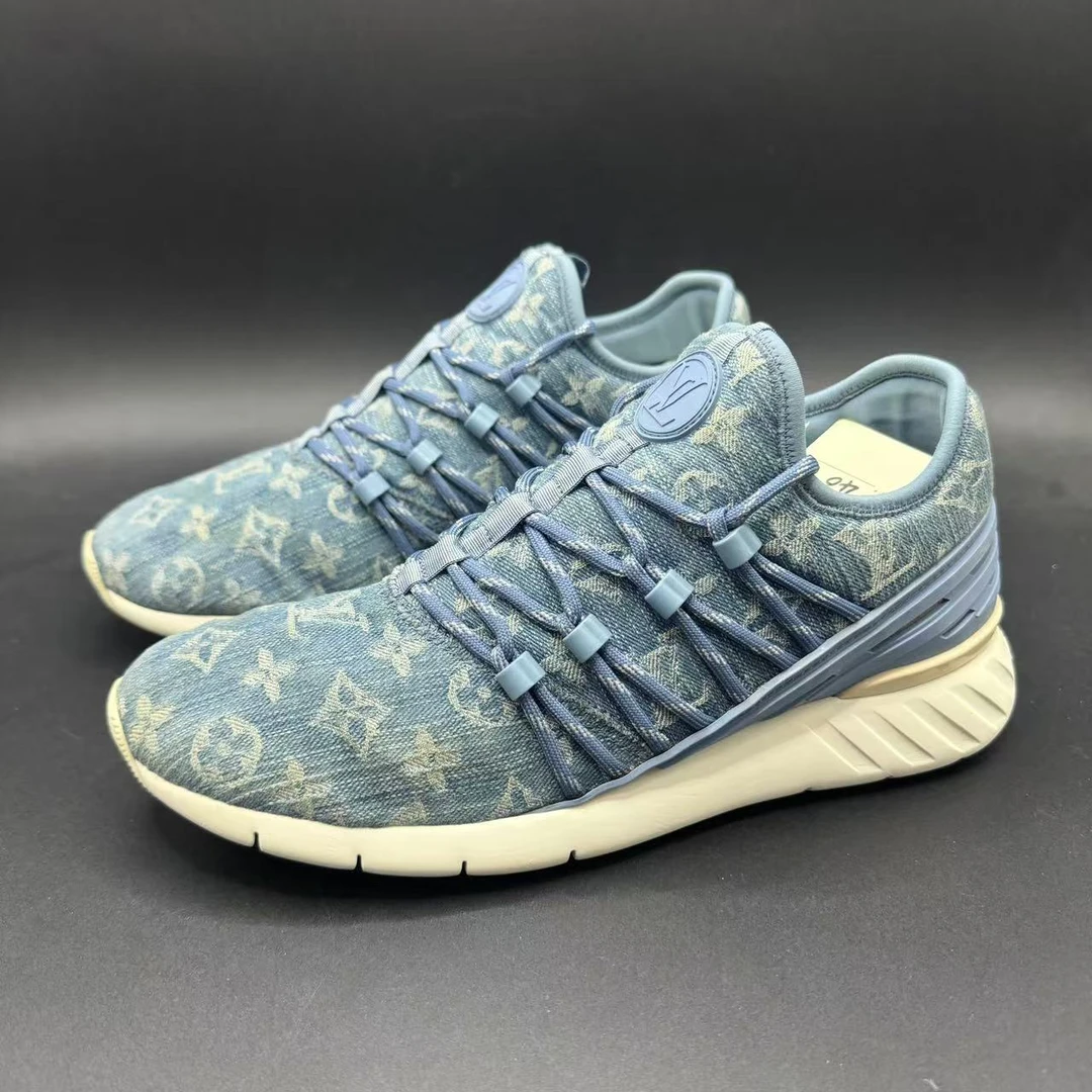 95新 LouisVuitton/路易威登 男士丹宁牛仔低帮运动鞋40码xh081