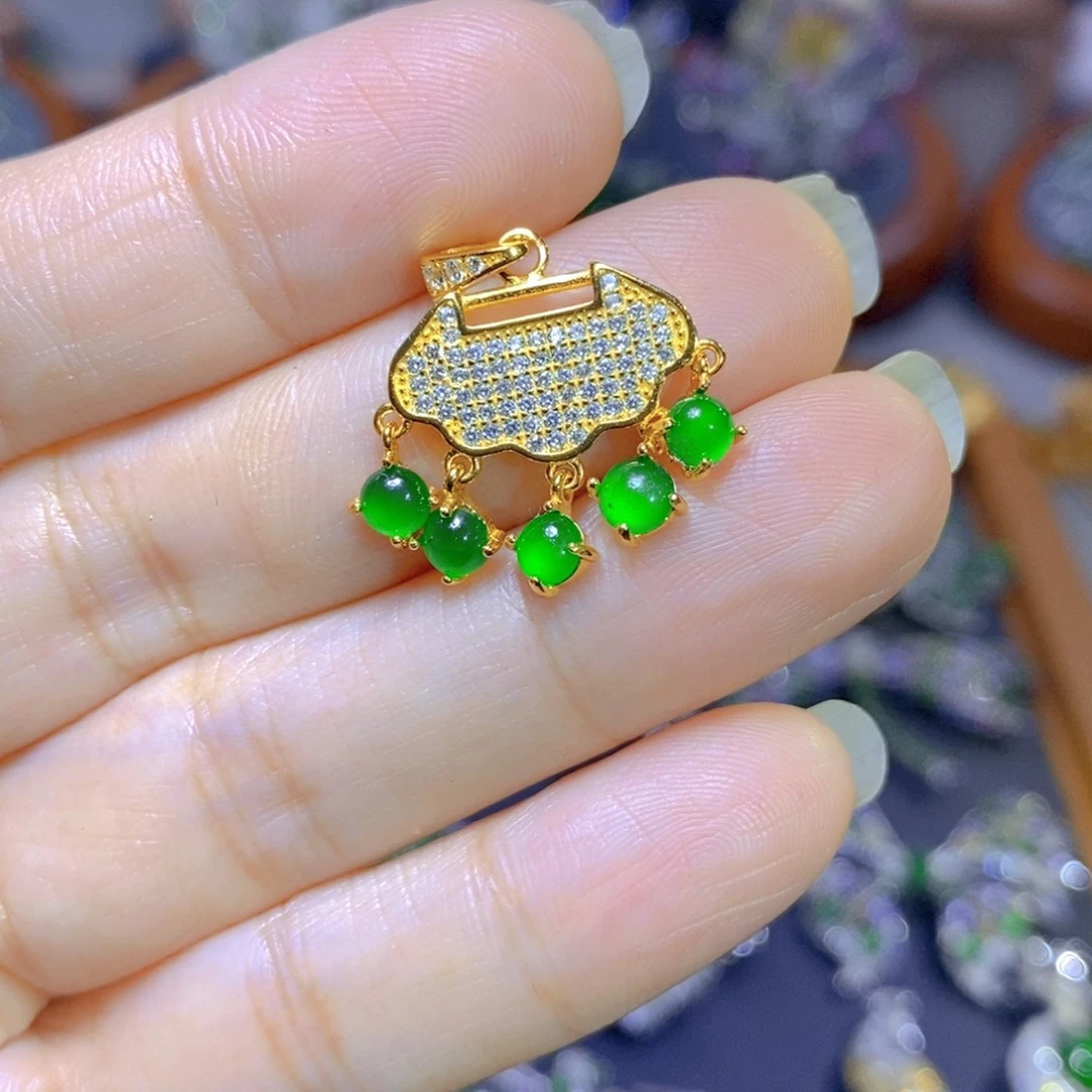 翡翠颈饰银S925镶嵌天然翡翠