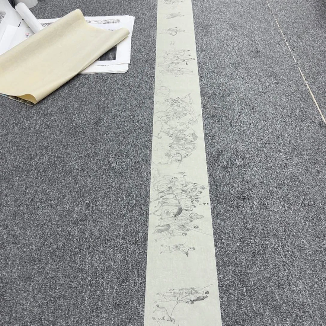 国画卖字画的小男孩