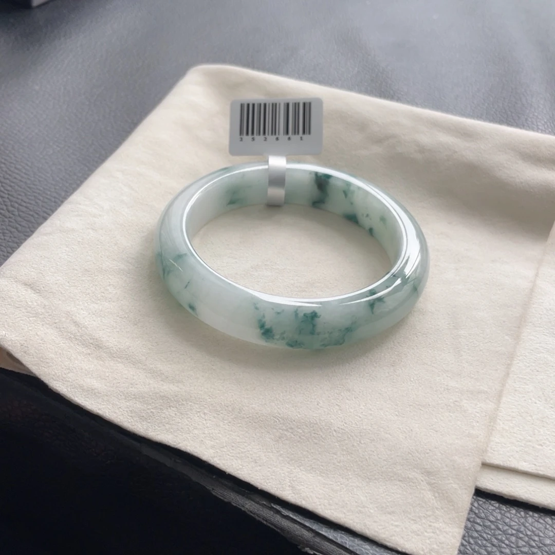 翡翠未镶嵌手镯棉线57