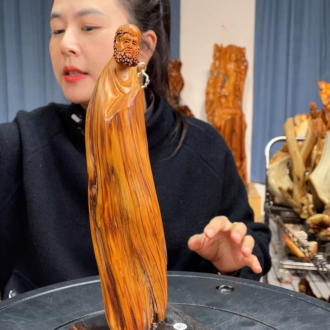 柏木(崖柏)随型艺术根雕