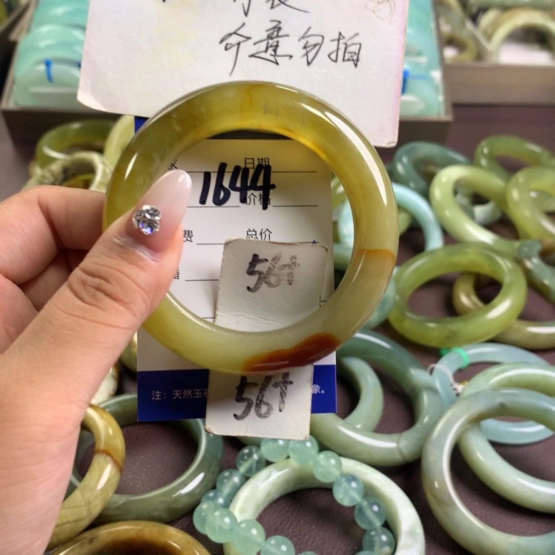 未镶嵌蛇纹石玉手镯1644