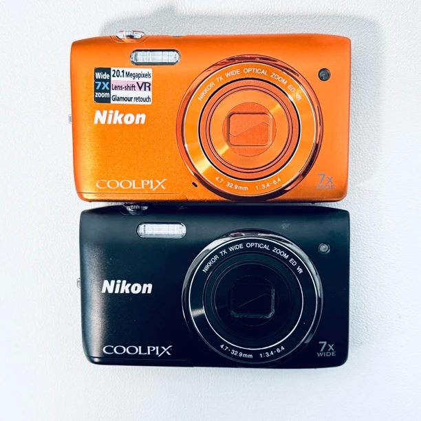 99新 Nikon/尼康 s3500特价2000w像素7倍光变人景都可拍