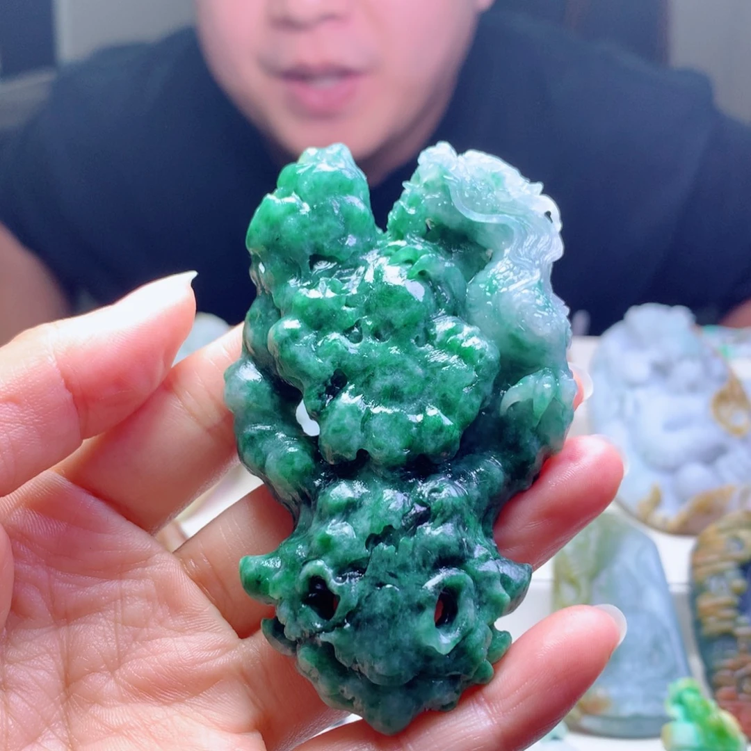 许***》定制翡翠未镶嵌翡翠