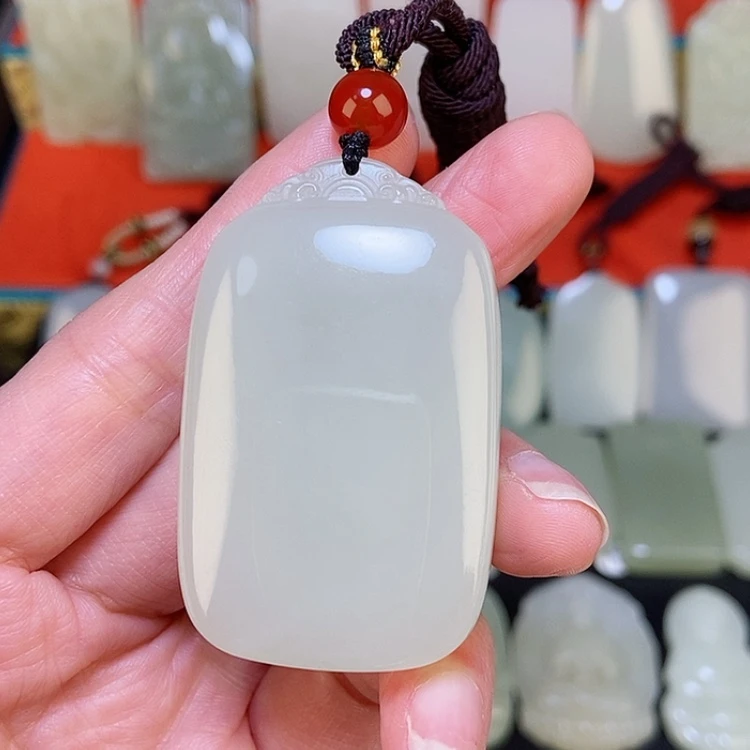 【闪购商品】颈饰未镶嵌和田玉
