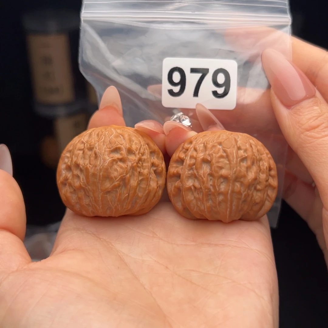 玩***泽吊坠文玩核桃铁锤