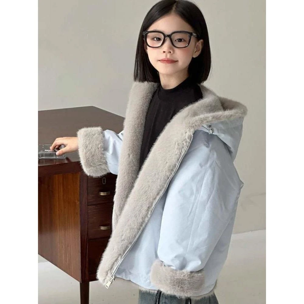 女童棉服两面穿外套2025冬季新款儿童今年流行独特好看棉袄加厚