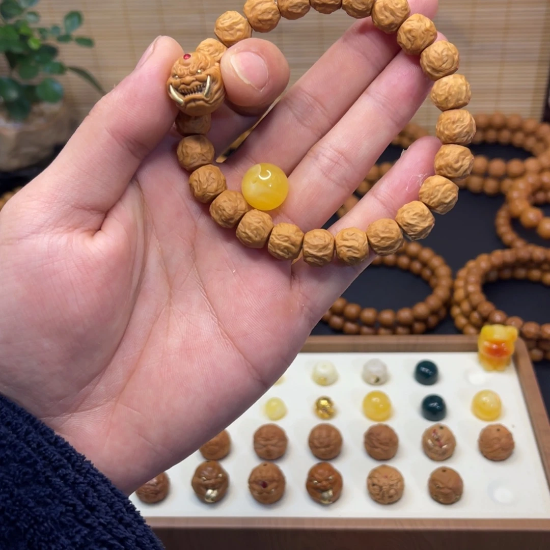 愛***q吊坠猴头核桃龙蛇之变+恶僧单颗