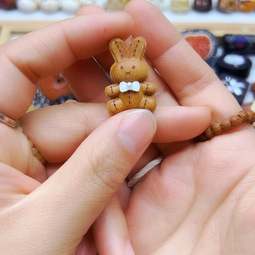 黑酸枝木类手工打磨配饰