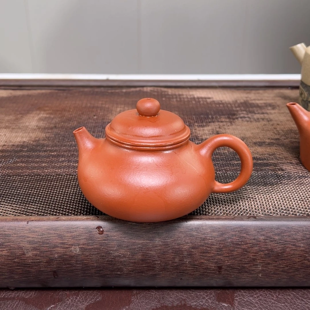 茶壶紫砂汽修厂和机械设备
